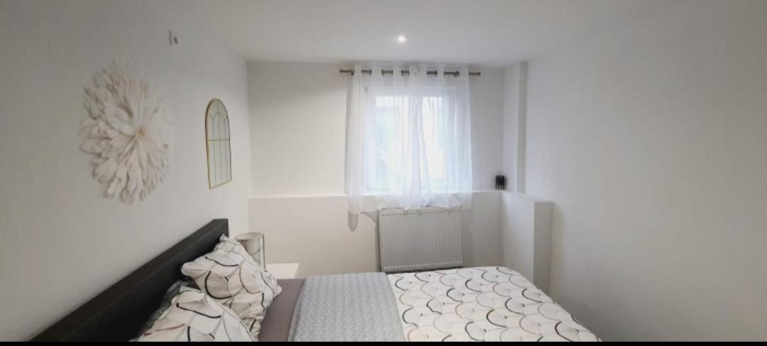 Schone 2 Zw In Sindelfingen - Maichingen *Daimler Apartment Luaran gambar